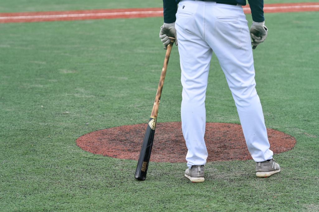 How to hit with a wood bat