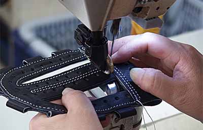 cutting stitching baseball glove diamond king 